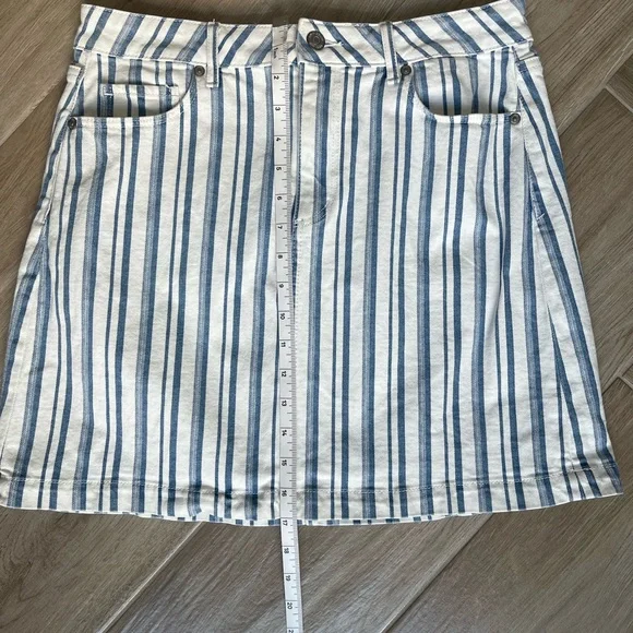 LOFT Blue and White Striped Denim Mini Skirt - Picture 4 of 7